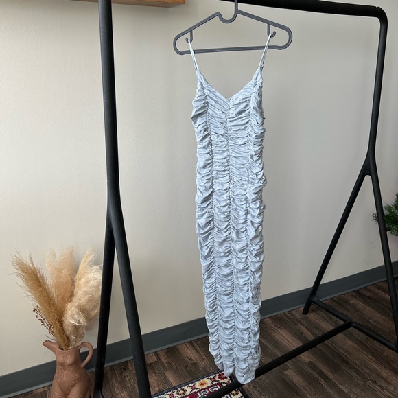 Revolve x Michael Costello MIDI DRESS IN BABY BLUE - Picture 4 of 7